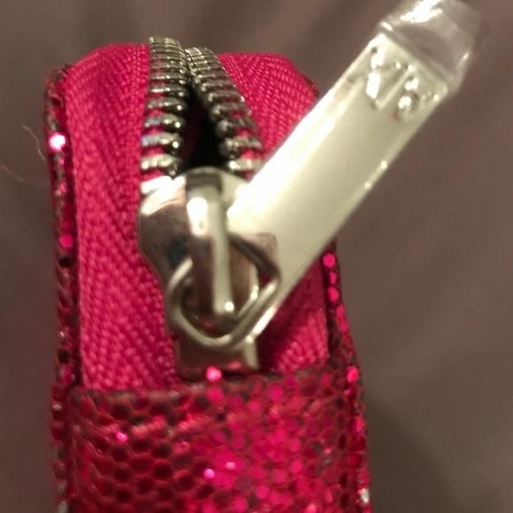 Armani Exchange tablet case - Picture 3 of 3